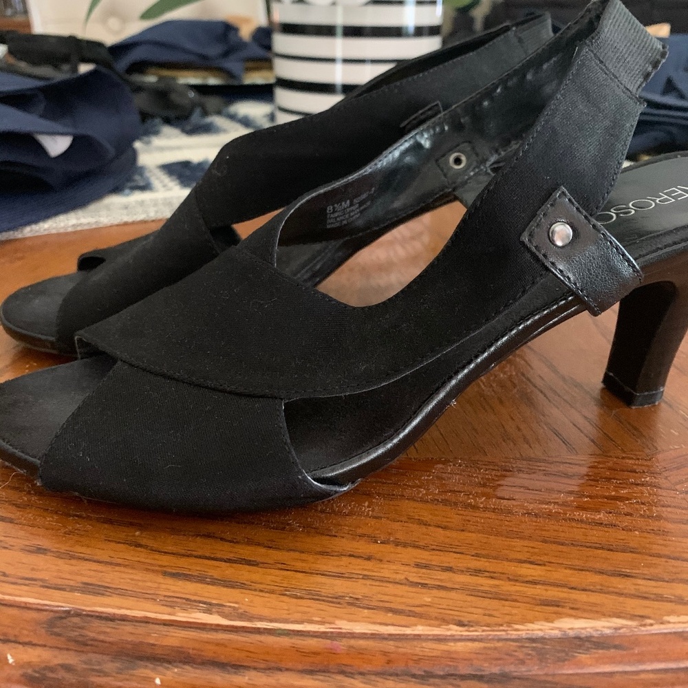 Upper Balance Black Heels